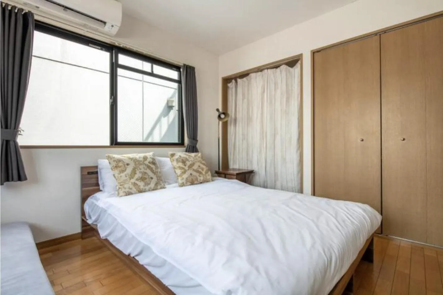 Triloop Higashi-Shinjuku Apartment Tokyo